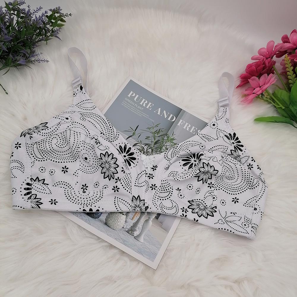 Women's Big Cup Wireless Bra C - Wirefree Bra Comfort のレビューと価格