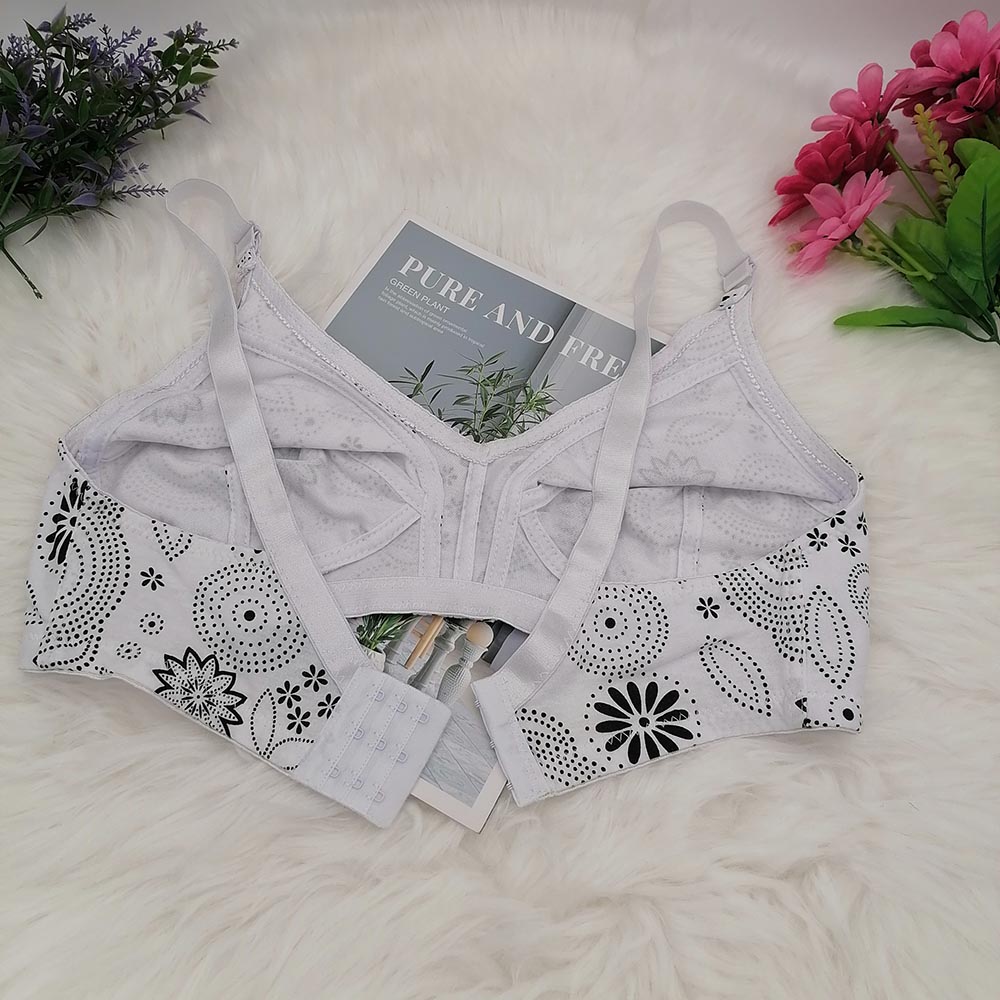 Women's Big Cup Wireless Bra C - Wirefree Bra Comfort のレビューと価格