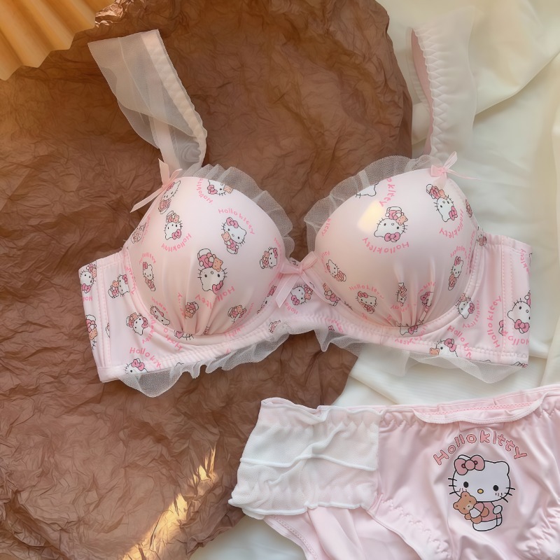 Sanrio Cute Japanese Bra Hello - Lace Bralette Set のレビューと価格